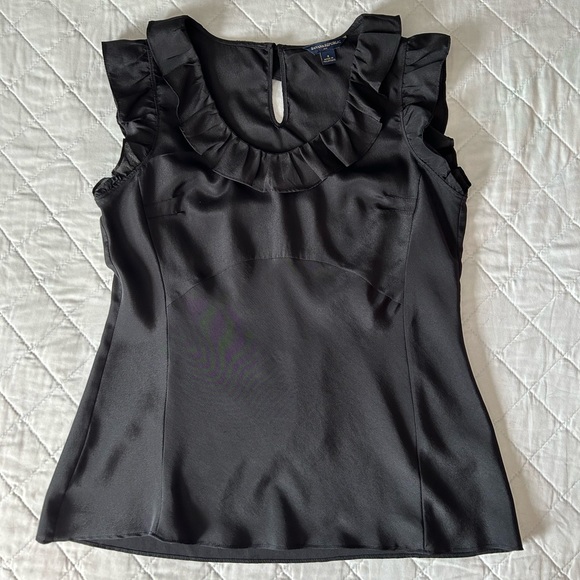 Top - Picture 3 of 12